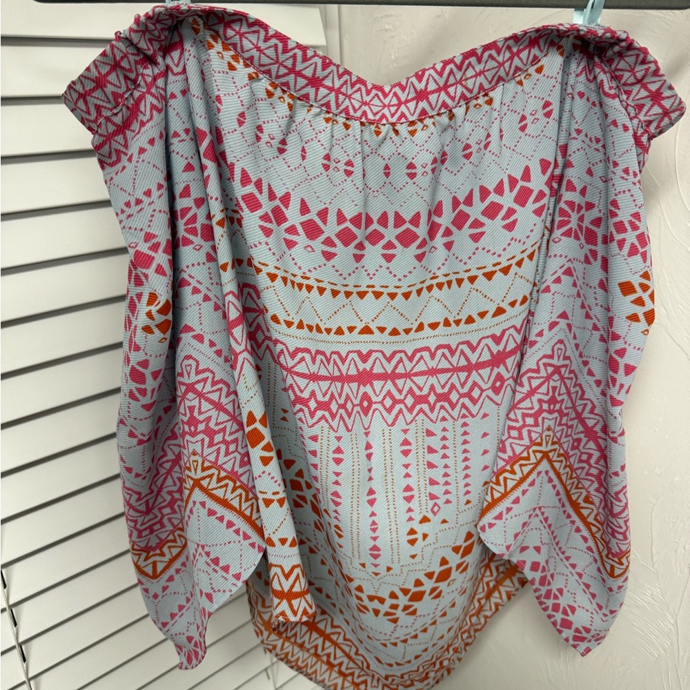 BCBG off the shoulder top